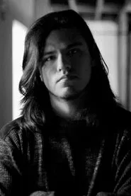 V&iacute;ctor Estrada