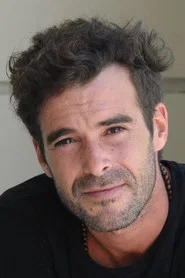Nicol&aacute;s Cabr&eacute;
