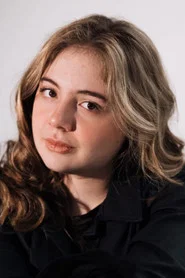 J&uacute;lia Dezotti