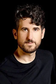 H&eacute;ctor Carballo