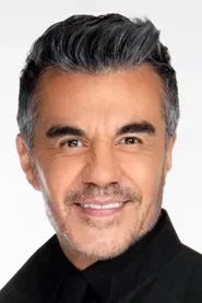 Adri&aacute;n Uribe