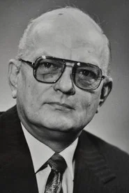 J&uuml;ri M&uuml;&uuml;r
