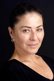 Şefika &Uuml;mit Tolun