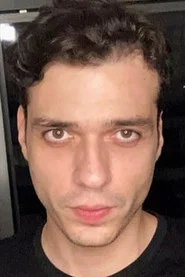 Ali &Ouml;ns&ouml;z