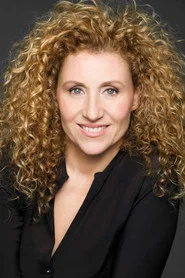 M&oacute;nica Vic
