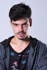 Jo&atilde;o Medeiros