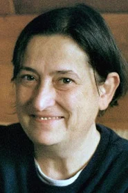 N&uacute;ria Villaz&aacute;n