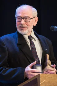 R&eacute;v&eacute;sz Gy&ouml;rgy