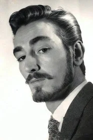 Juli&aacute;n Ugarte