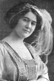 Am&aacute;lia J&aacute;k&oacute;