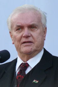Csurka L&aacute;szl&oacute;