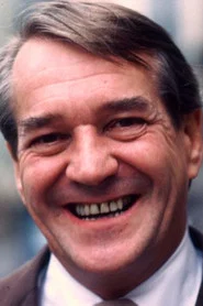 Axel Str&oslash;bye