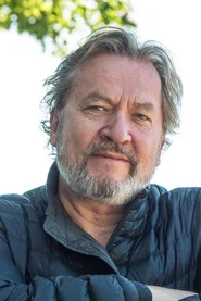 Nils Petter Molv&aelig;r