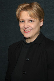 Mensz&aacute;tor Magdolna