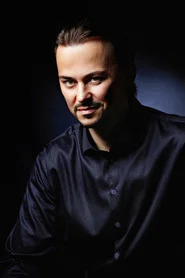 &Scaron;tefan Koc&aacute;n