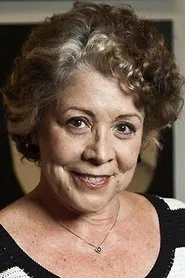 &Acirc;ngela Leal