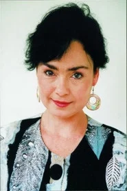 &Eacute;va Szerencsi