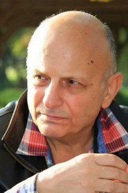 &Uuml;mit Efekan