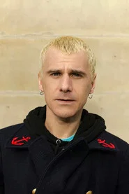 Bi&ntilde;o Sauitzvy