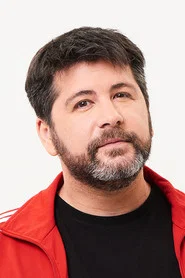 Adri&aacute;n Lakerman