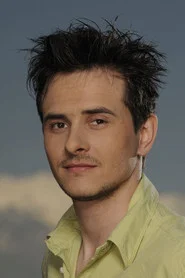 Peter Oszl&iacute;k