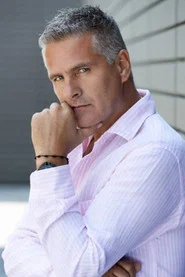 H&eacute;ctor Sober&oacute;n