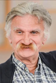 Ujlaky D&eacute;nes