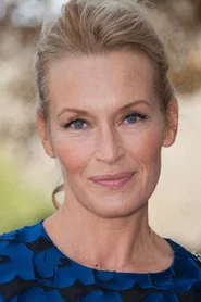Estelle Lef&eacute;bure