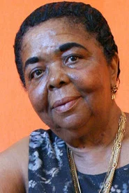 Ces&aacute;ria &Eacute;vora
