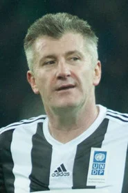 Davor &Scaron;uker