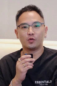 黎震龙