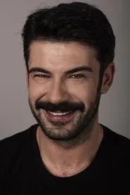 R&uuml;zgar Aksoy
