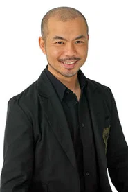 迫英雄