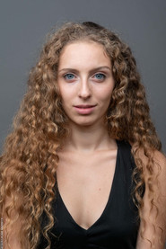 Andr&eacute;a Deronzier