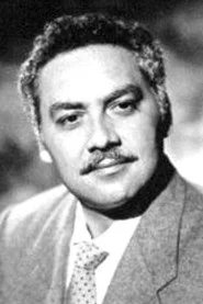V&iacute;ctor Alcocer