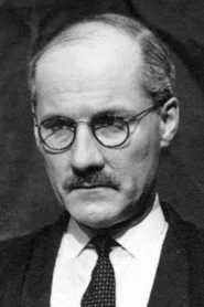 Angus MacKay