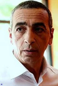 Sma&iuml;l Mekki