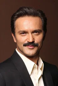B&uuml;lent &Ccedil;olak