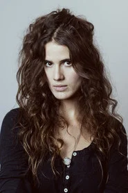 Ana Ca&ntilde;as