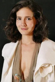 Chlo&eacute; Lambert
