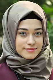 B&uuml;şra Ayaydın