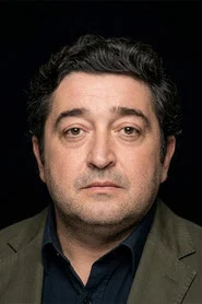 Nevzat A&ccedil;ıkg&ouml;z