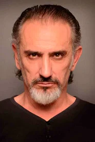 Julio V&eacute;lez