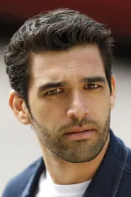 Melih &Ouml;zkaya