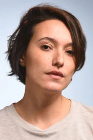 Cl&aacute;udia Jouvin