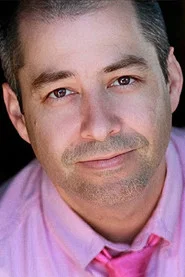 James V&aacute;squez