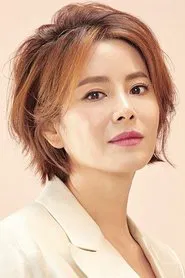 甄美里