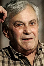 Tam&aacute;s V&eacute;gv&aacute;ri