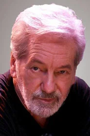 C&eacute;sar Camargo Mariano
