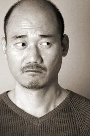金俊裴
